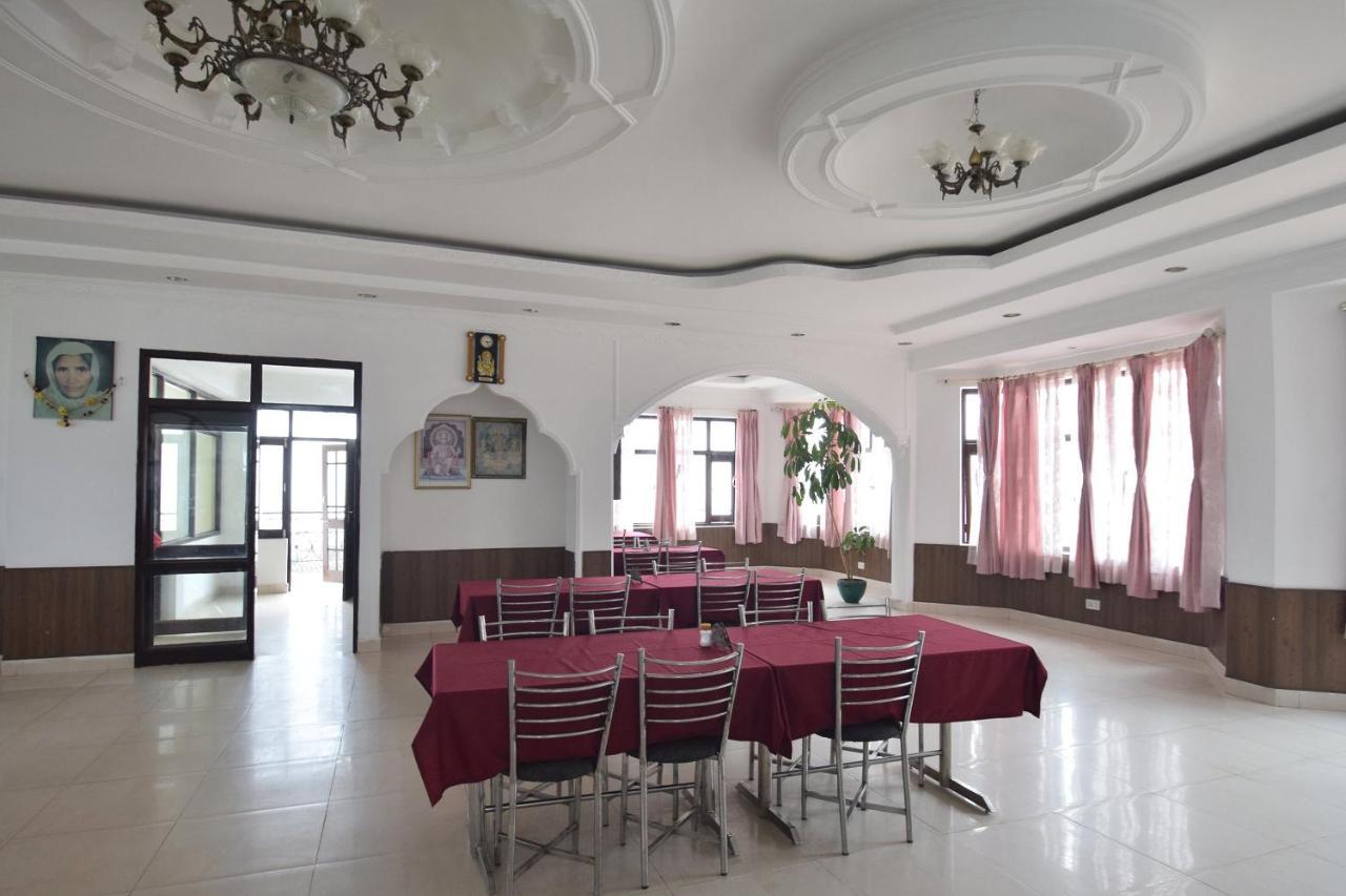 דרמסאלה Oyo 6983 Sn Resort מראה חיצוני תמונה