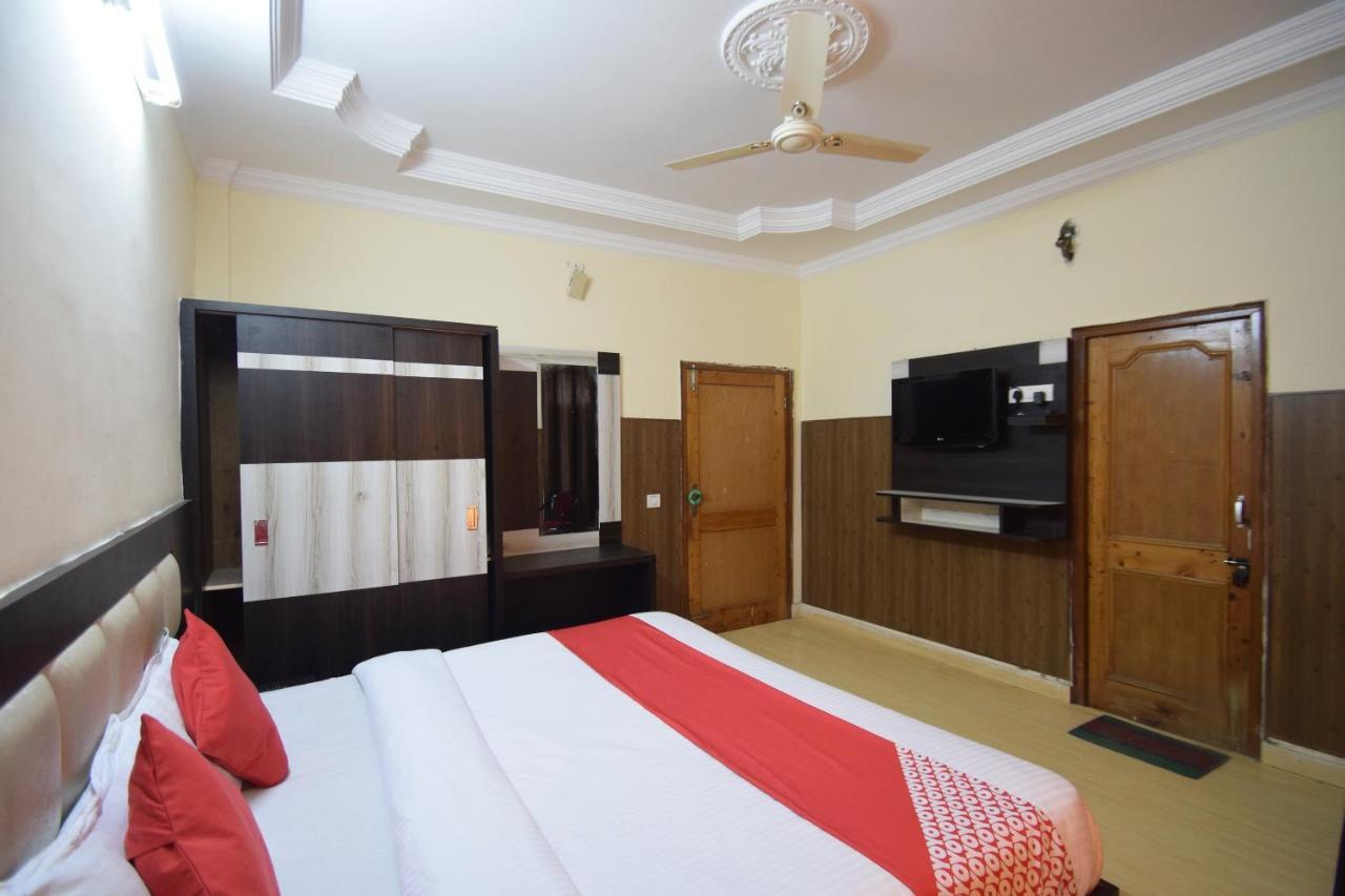 דרמסאלה Oyo 6983 Sn Resort מראה חיצוני תמונה
